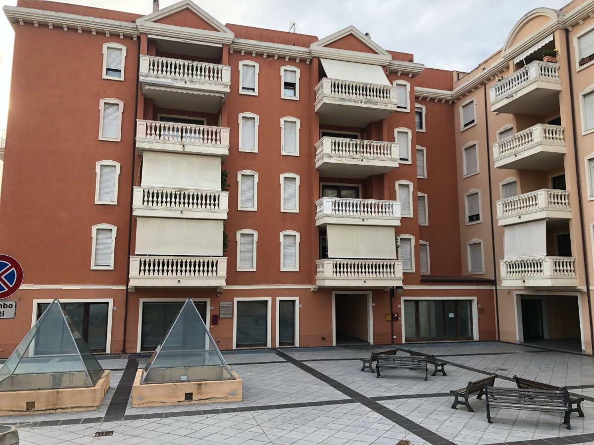 Via Acquedotto N. 66, Condominio "Le Piramidi" Ольбія Екстер'єр фото